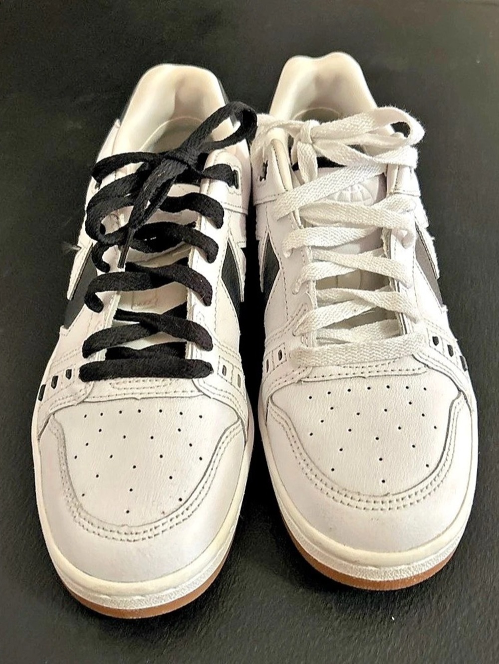 Converse Weapon Leather Sneakers White & Black US 5.5 Like New